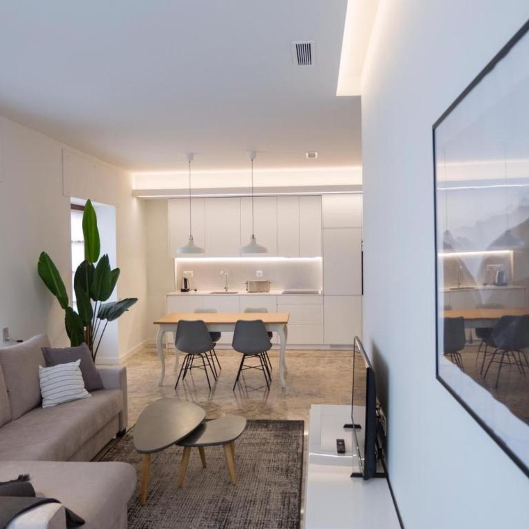 Dos Torres Exclusivos en Calle Alfonso I - Apartamento Deluxe de 1 dormitorio con vistas a la ciudad - 3