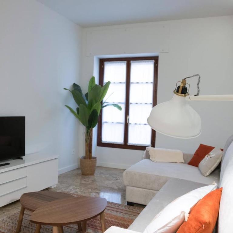 Dos Torres Exclusivos en Calle Alfonso I - Apartamento Deluxe de 1 dormitorio - 11