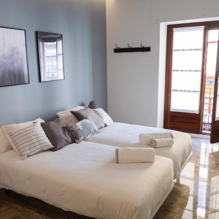 Dos Torres Exclusivos en Calle Alfonso I - Apartamento Deluxe de 1 dormitorio con vistas a la ciudad - 9