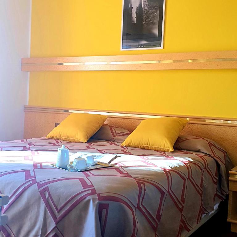 Hotel Antares - Camera Matrimoniale con Balcone - 1