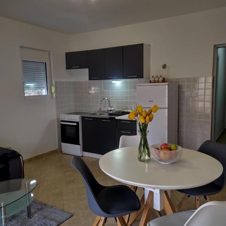 Apartman Jovan - One-Bedroom Apartment - 11