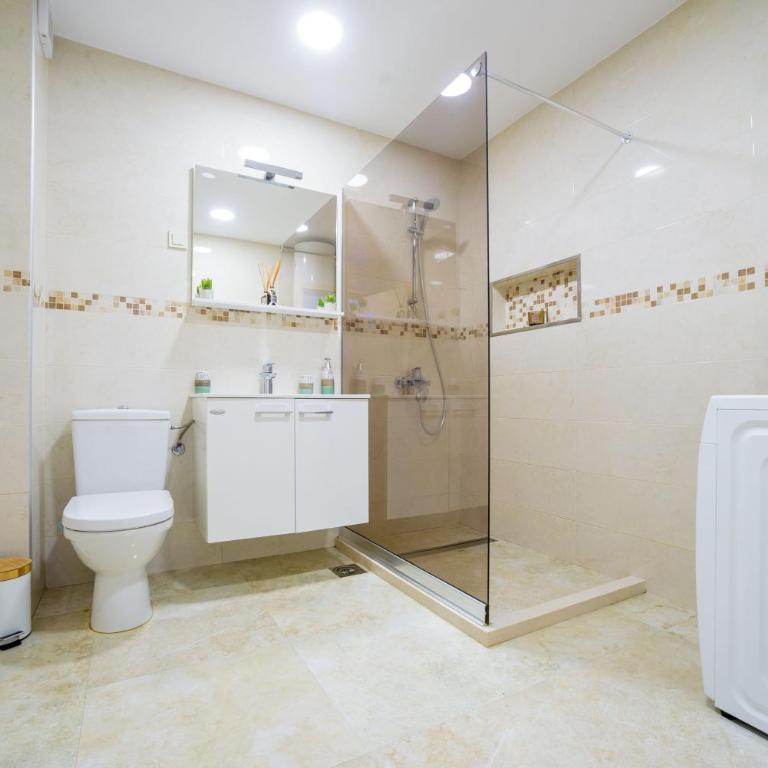 HAPPY HOME - Apartman sa 2 Spavaće Sobe - 36