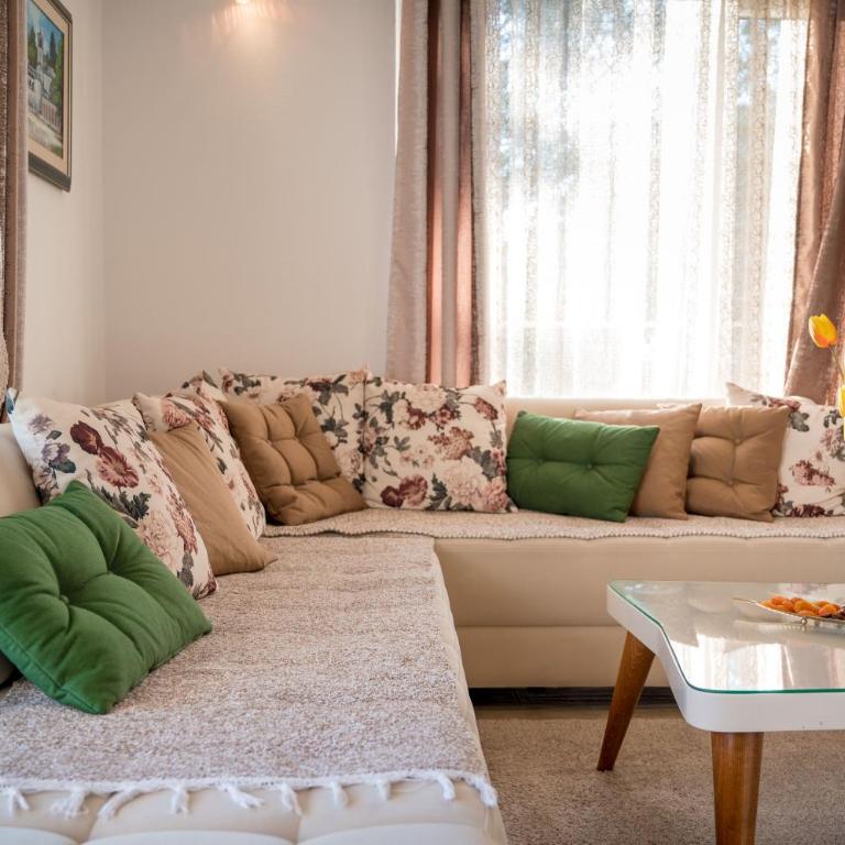 HAPPY HOME - Apartman sa 2 Spavaće Sobe - 16