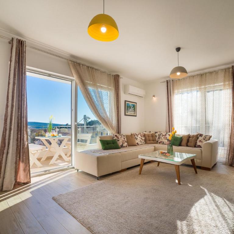 HAPPY HOME - Apartman sa 2 Spavaće Sobe - 17