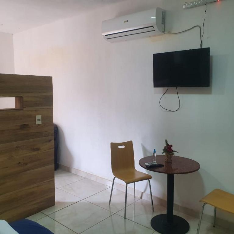 Las Salinas Hostal - Double Room - 9