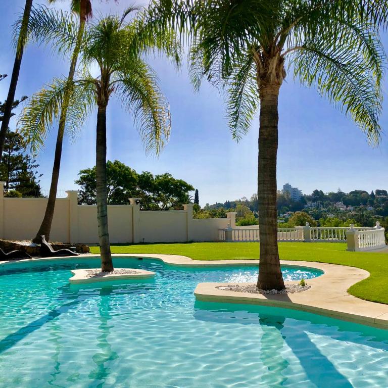 Huge Golf and Spa Mansion 8 min from Puerto Banus - Casa - 4