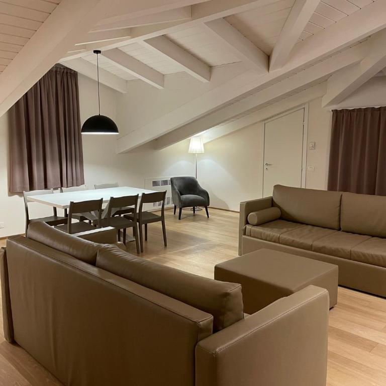 Ceccarini Suite - Appartamento Attico con 2 Camere da Letto - 16