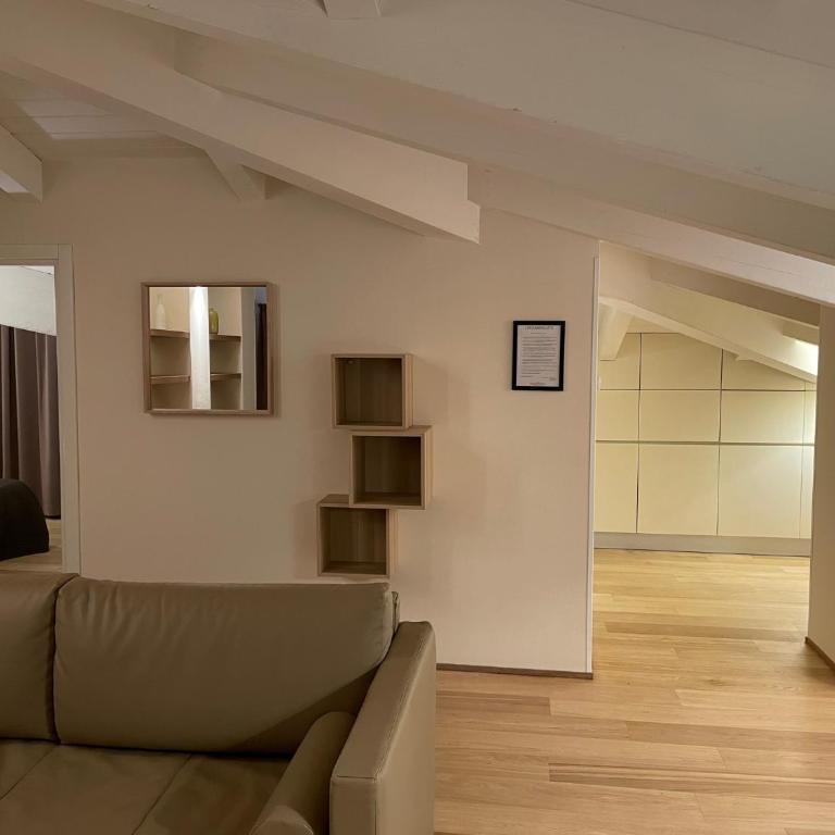 Ceccarini Suite - Appartamento Attico con 2 Camere da Letto - 4
