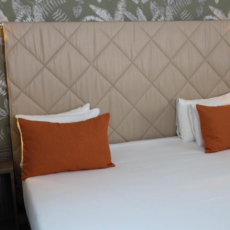 Hotel Continental - Chambre Double Supérieure - 6