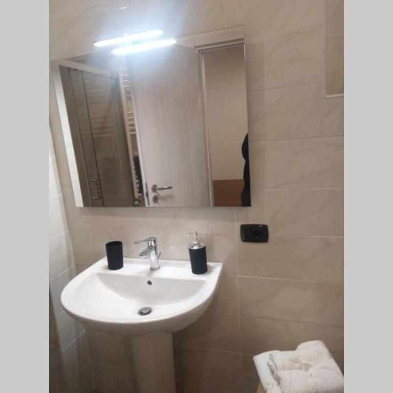 FoRoom Italico - Two-Bedroom House - 10