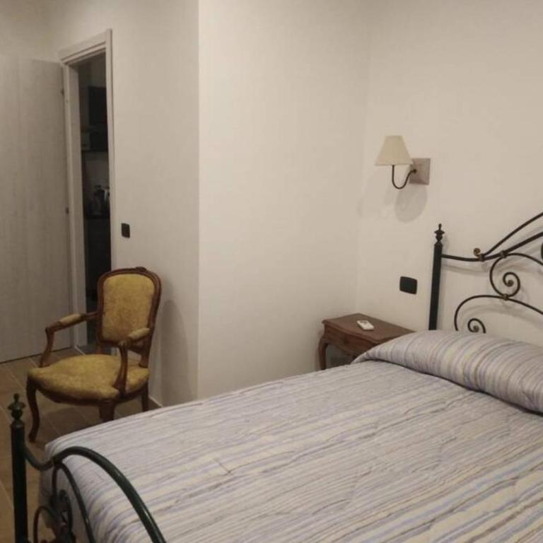 FoRoom Italico - Two-Bedroom House - 13