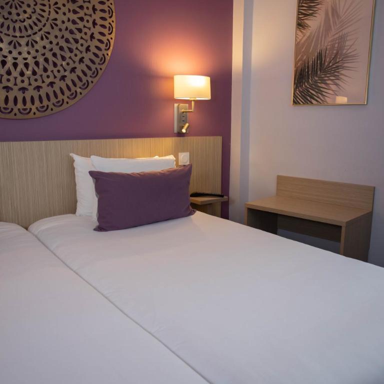 Hotel Continental - Chambre Lits Jumeaux Supérieure - 3