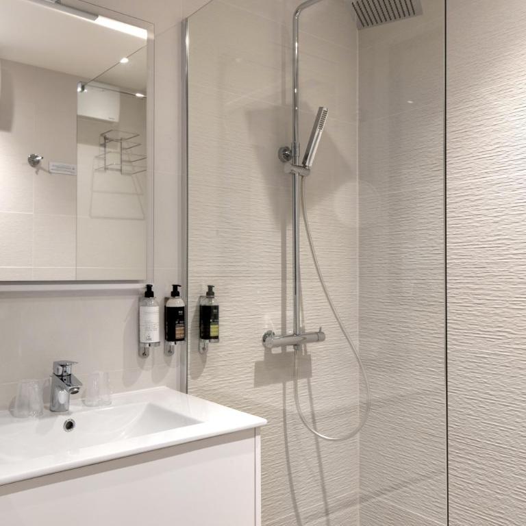 Hôtel & Spa Les Mouettes - Suite - Vue sur Mer - 7