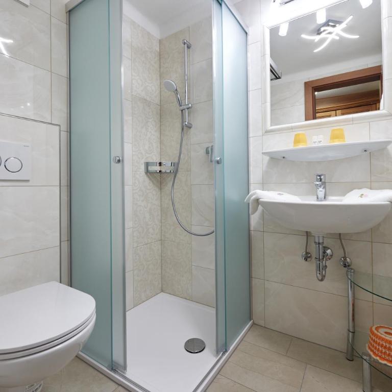 Pension Bartlbauer - Doppelzimmer - 5
