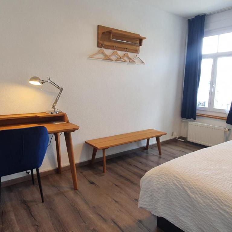 The Aarburg Hotel & Café - Double Room with Mountain View - 9