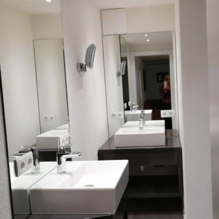 Landhaus Lindner Appartements - Apartment mit 5 Schlafzimmern und Bergblick - 21