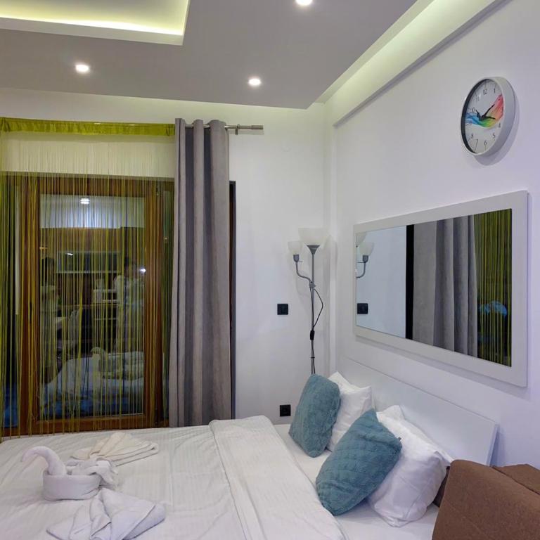 MILMARI APARTMAN P03 - Studio s King-sajz Krevetom i Sofom na Izvlačenje - 3