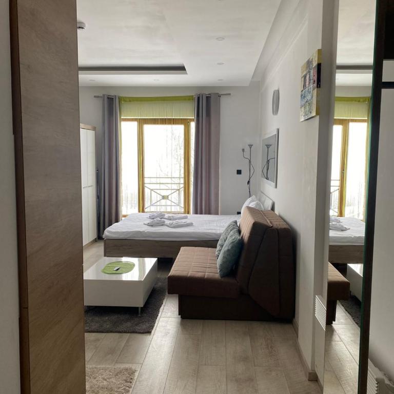 MILMARI APARTMAN P03 - Studio s King-sajz Krevetom i Sofom na Izvlačenje - 5