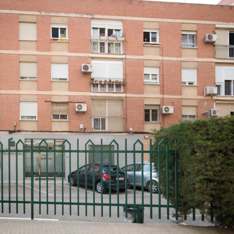 Piso de diseño junto al centro de Murcia con parking - Three-Bedroom Apartment - 30