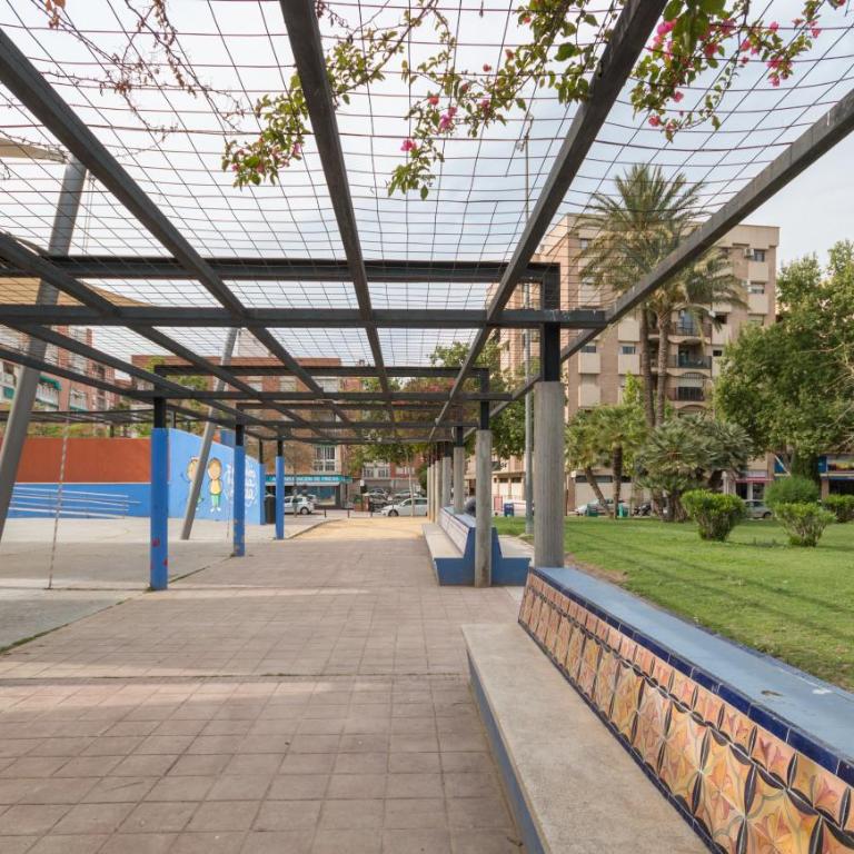 Piso de diseño junto al centro de Murcia con parking - Three-Bedroom Apartment - 33