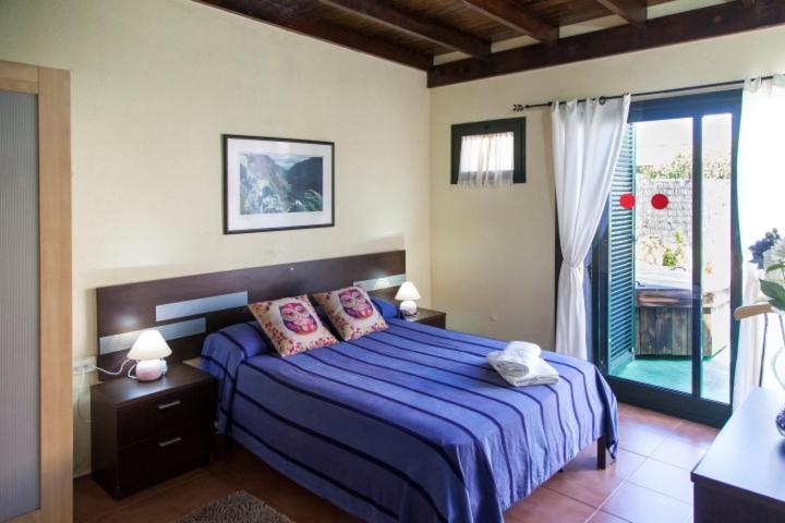 Cuyagua - Two-Bedroom House - 12