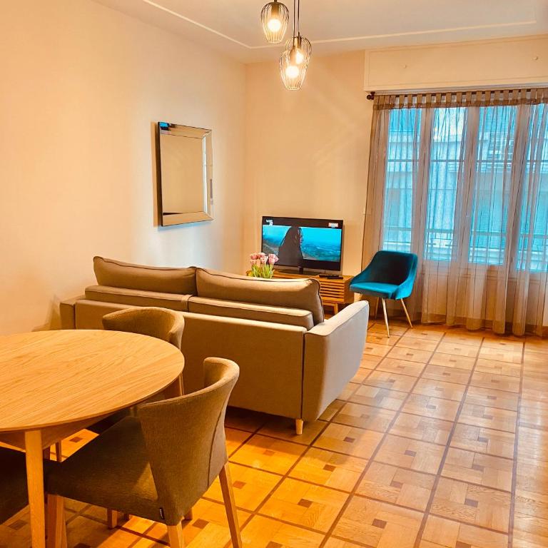 City center cute flat with sea view one bedroom - Appartement 1 Chambre - 2