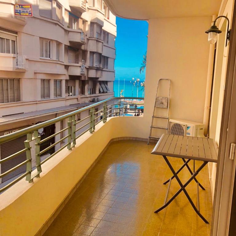 City center cute flat with sea view one bedroom - Appartement 1 Chambre - 4