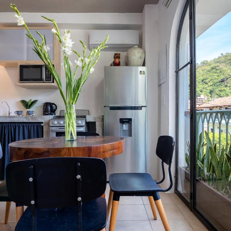 Casa Lucas - One-Bedroom Apartment - 11
