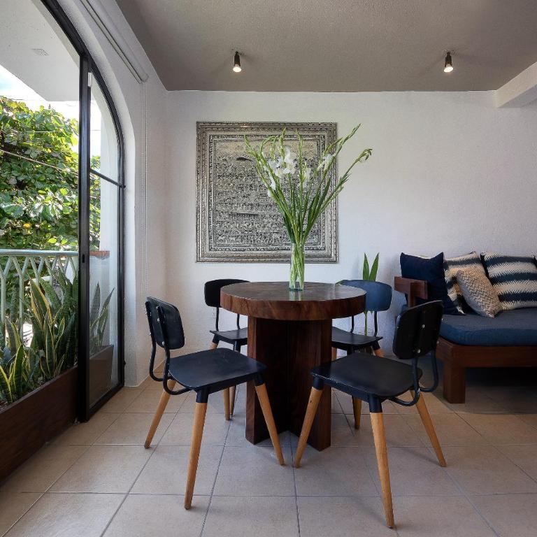Casa Lucas - One-Bedroom Apartment - 9