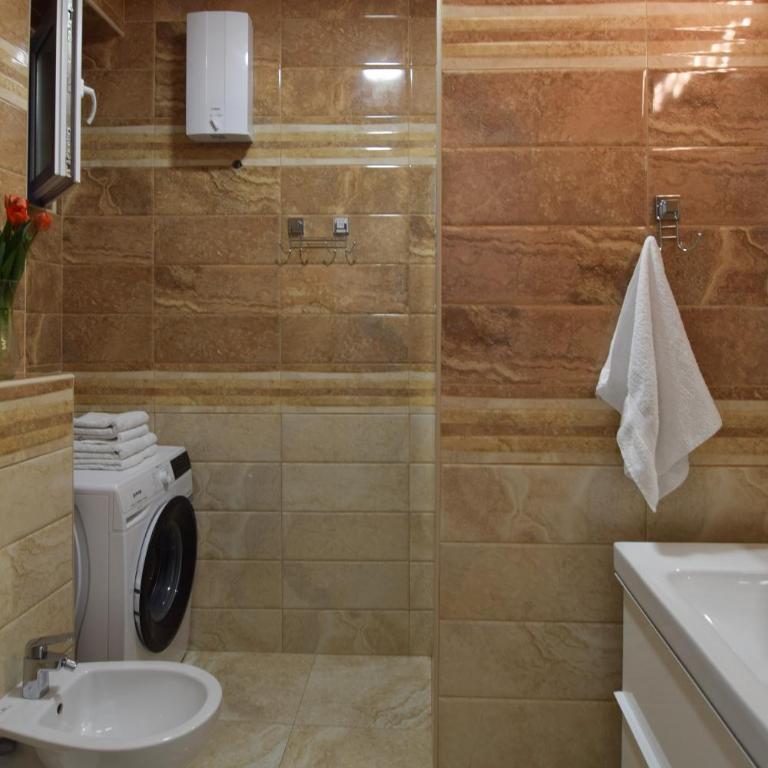 Crown apartment - Your most comfortable stay - Apartman sa 2 Spavaće Sobe - 17