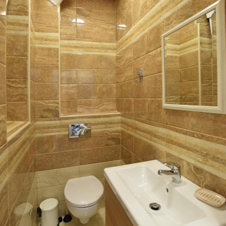 Crown apartment - Your most comfortable stay - Apartman sa 2 Spavaće Sobe - 21