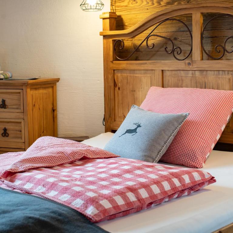 Haus Ditzer - Villa Theresia - Doppelzimmer mit Balkon - 2