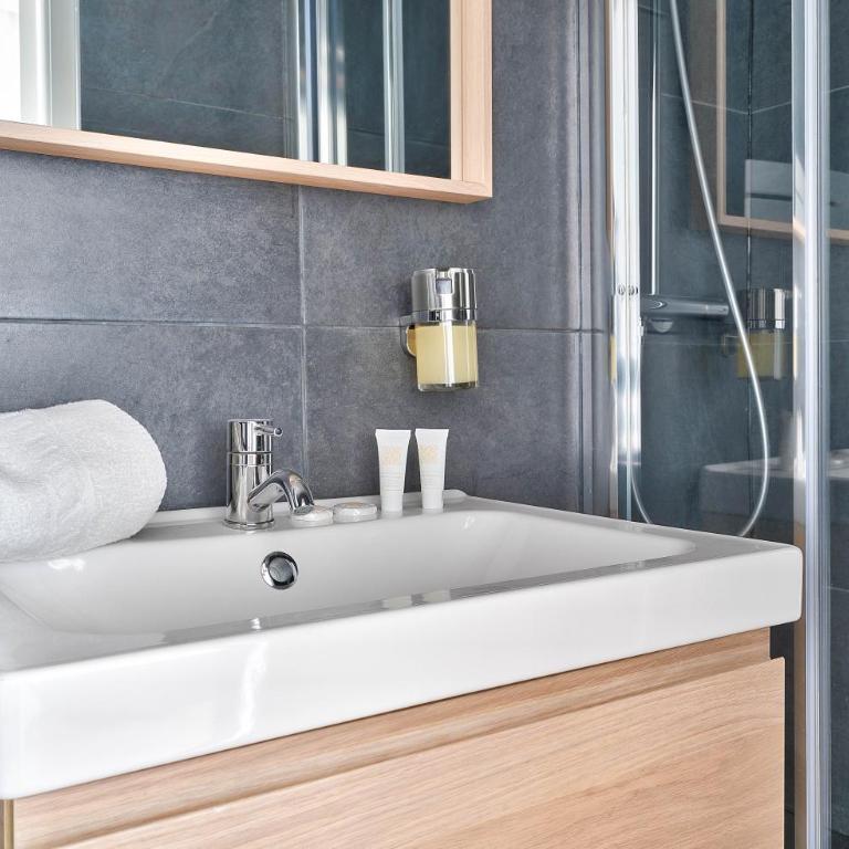New and Bright Studio in the Heart of Paris (1G) - Studio - 10