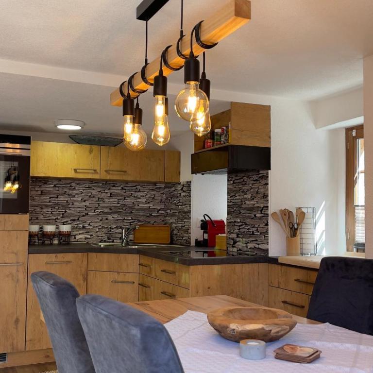 Ferienwohnung Slavica Dorfstrasse 94 Randa - Apartment - 9