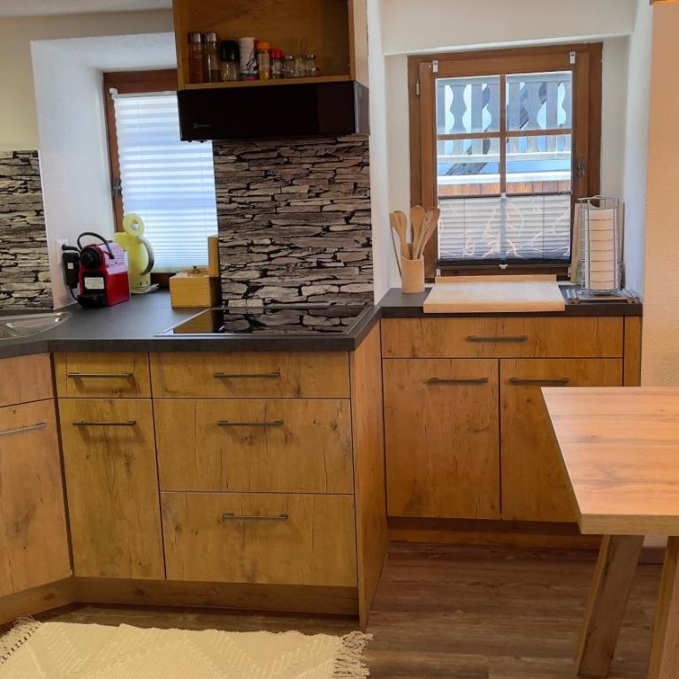 Ferienwohnung Slavica Dorfstrasse 94 Randa - Apartment - 13