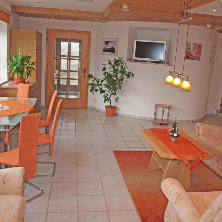 Wohnpark Falkenfels - Apartment with Shower - 2