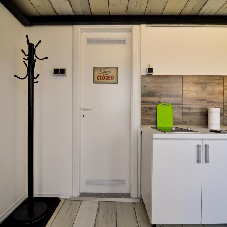 Altitude Loft - One-Bedroom Apartment - 41