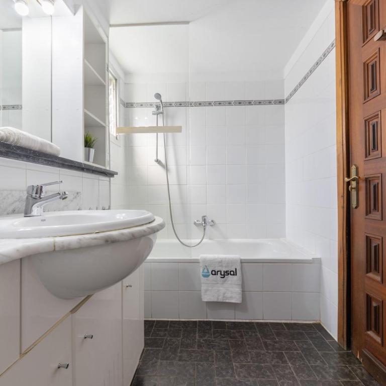 DMS 5 VISTA LATERAL MAR - Two-Bedroom Apartment - 13
