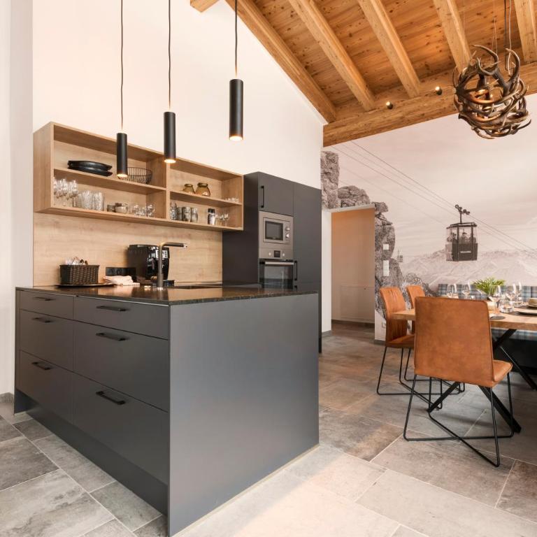 Moose Lodge - Penthouse-Apartment - 1