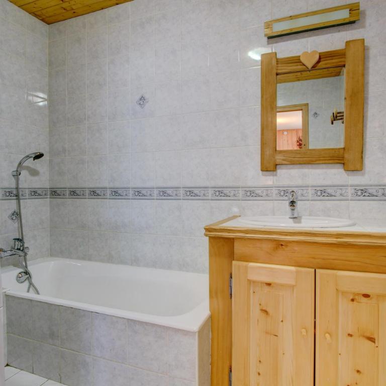 LES SERMES 1 - Appartement 2 Chambres - 5