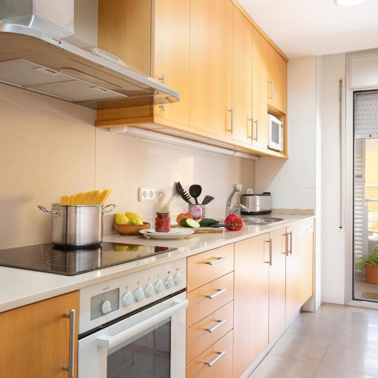 Lets Holidays BIG TERRACE APARTMENT IN BARCELONA - Apartment - 19