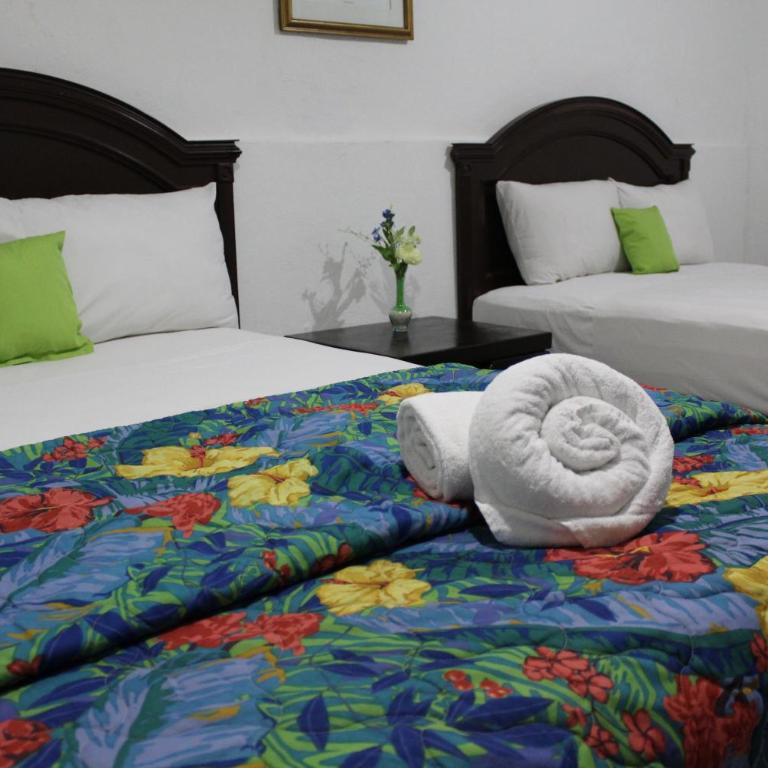 Hotel El Cid - Standard Double Room with Two Double Beds - 1
