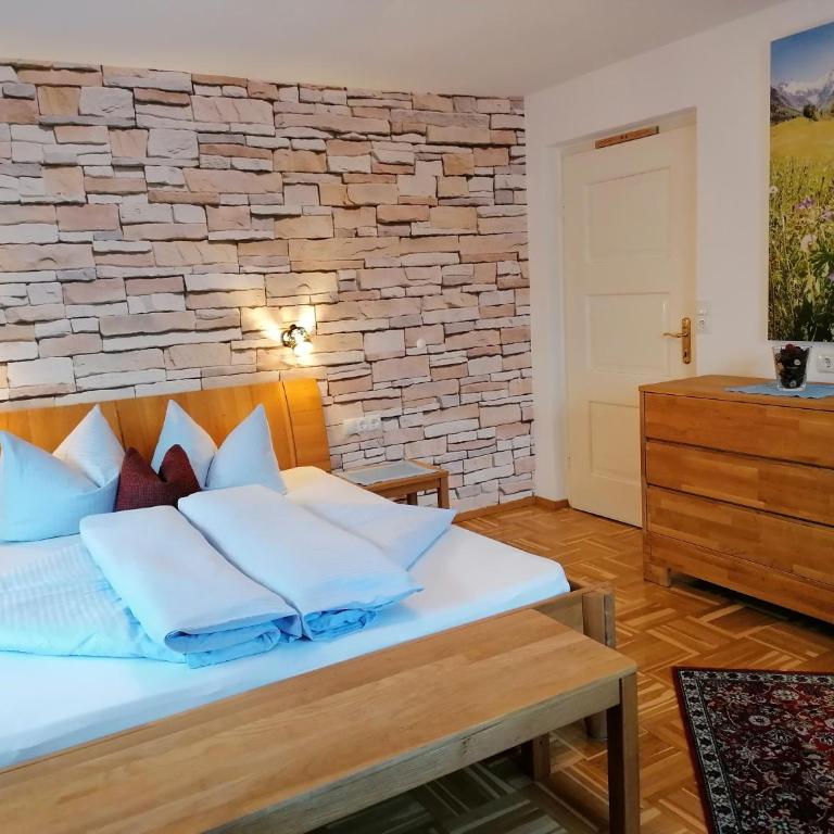 Ferienwohnung Bacher Gertrud - Apartment mit 2 Schlafzimmern und Balkon - 10