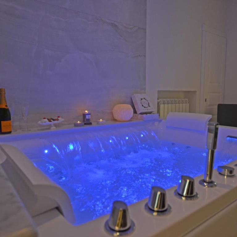 7 BLU Casa vacanze con idromassaggio - One-Bedroom House - 15