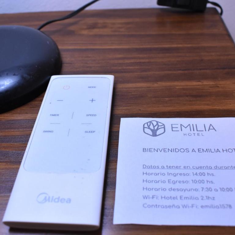 EMILIA HOTEL - Habitación Triple Superior - 6