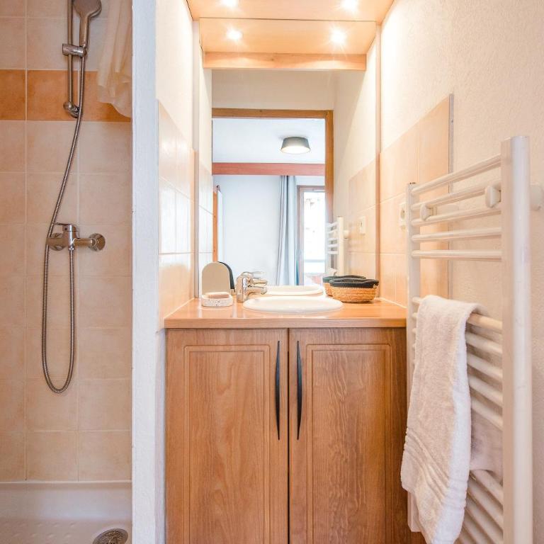 Résidence Club MMV Le Hameau des Airelles - Appartement Confort 2 Chambres (6 Personnes) - 11