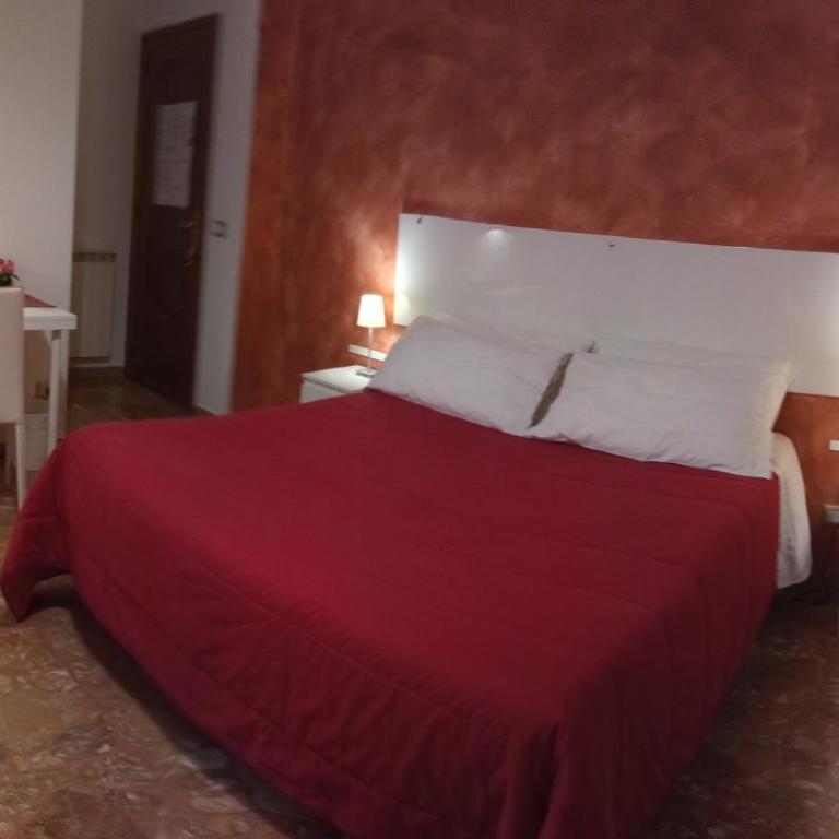 Bed & Breakfast Fontanarossa Airport -Private Parking- - Double Room with Balcony - 6