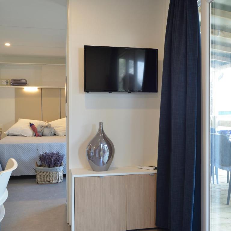 Colombaia Village - Large Mobile Home - 7