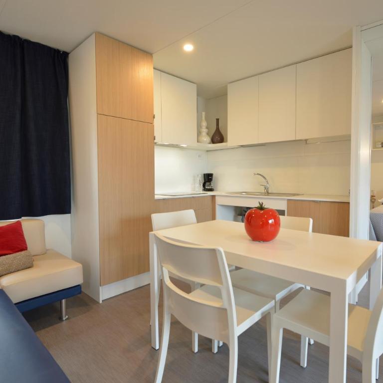 Colombaia Village - Large Mobile Home - 6