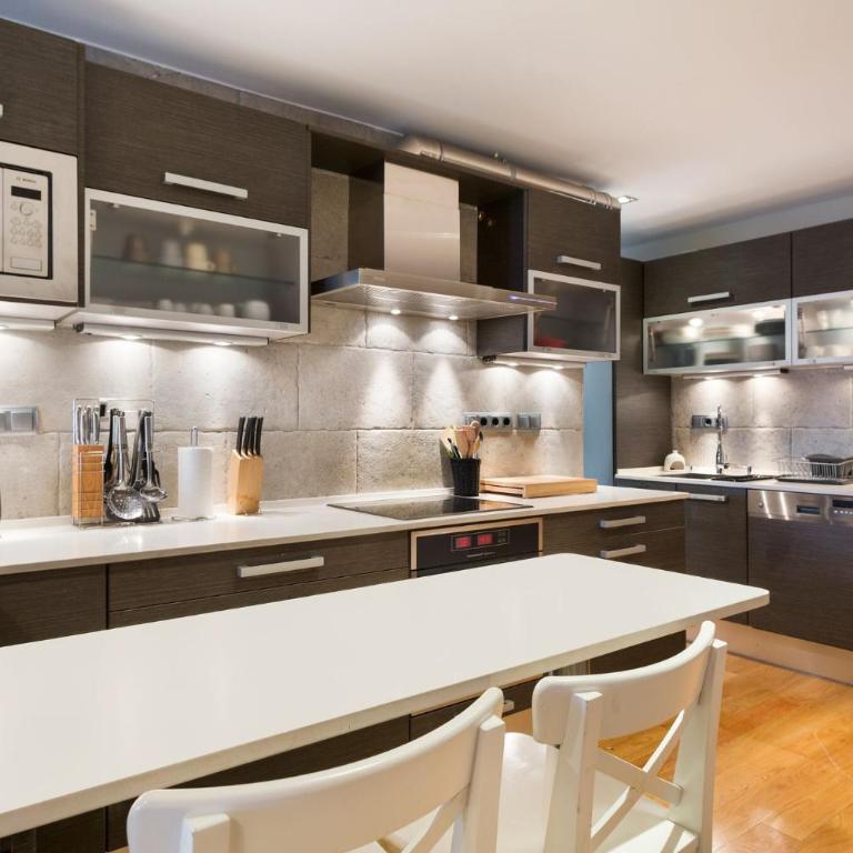 Stay U-nique Apartments Sardenya - Apartment with Terrace - 3